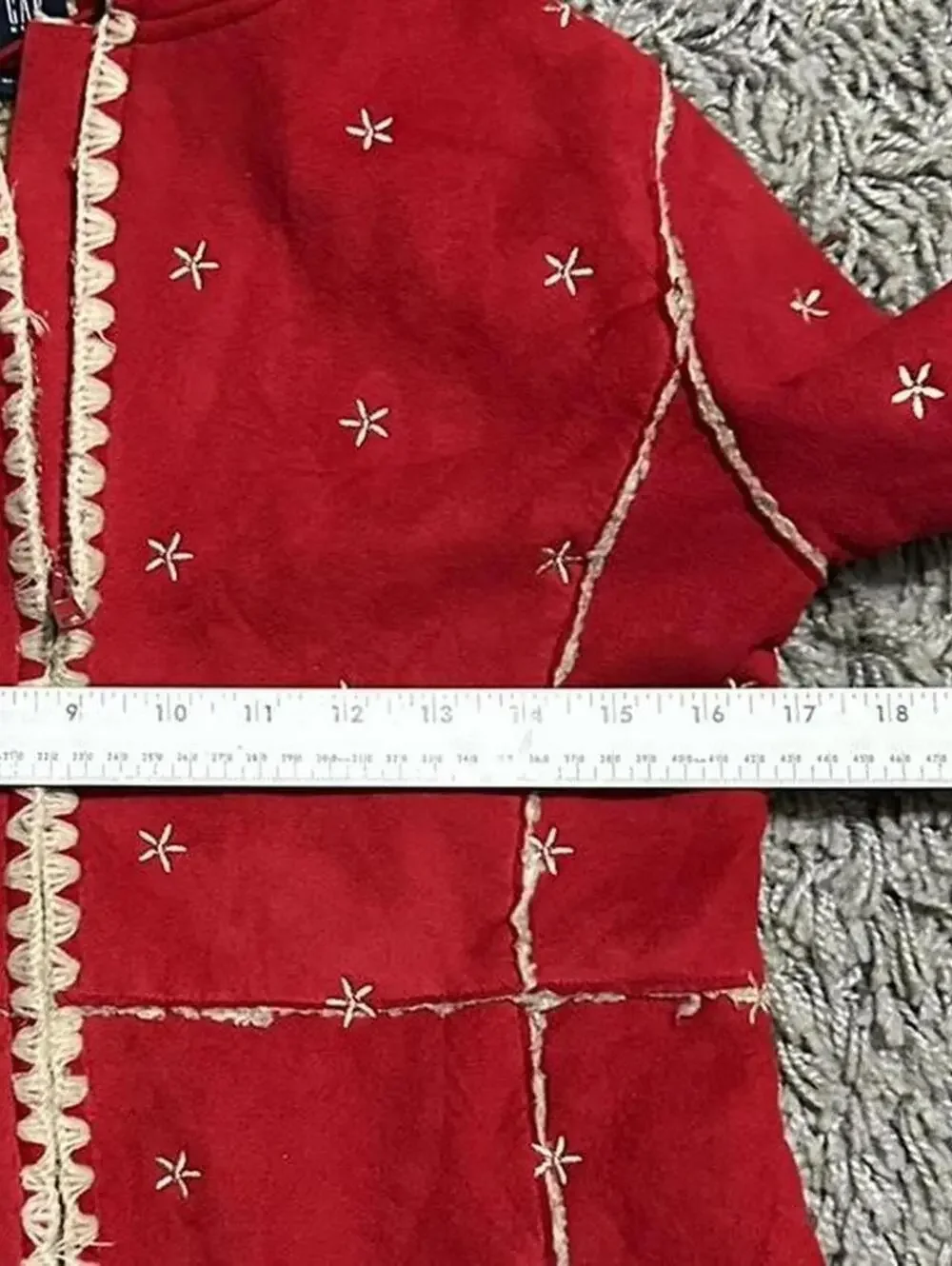Y2K Red Gap Shearling Embroidered Jacket Size 10 kids